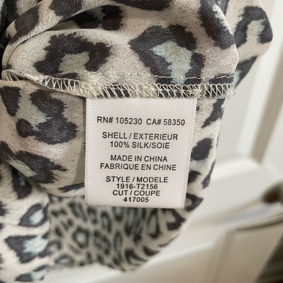 Joie Silk gray leopard print sleeveless blouse - Picture 5 of 5